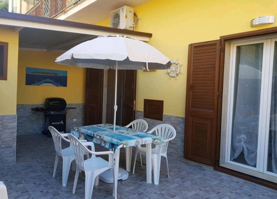 Casa Vacanze Rosanna Balestrate Buitenkant foto